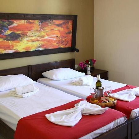 Porto Plazza Hotel Herszonisszosz Kültér fotó