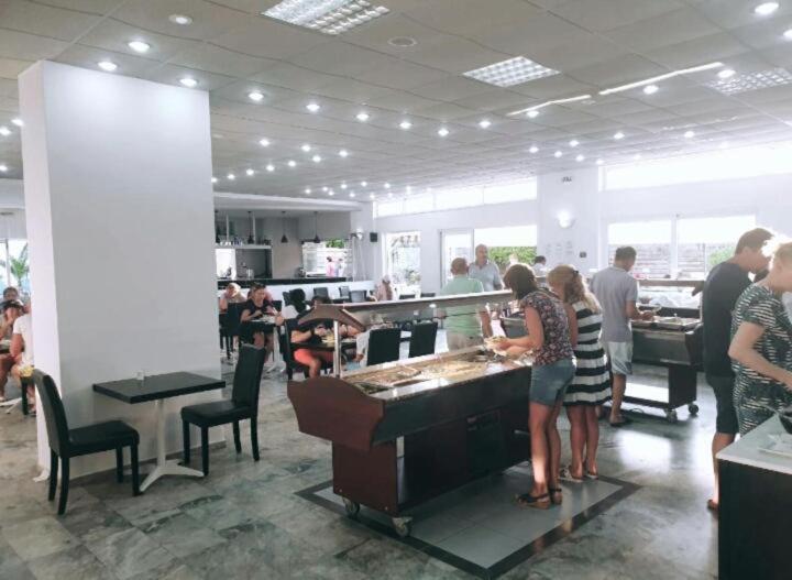 Porto Plazza Hotel Herszonisszosz Kültér fotó
