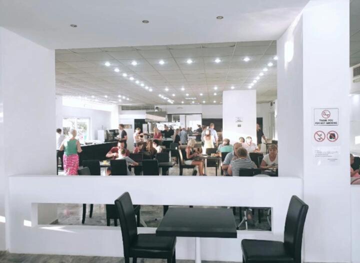 Porto Plazza Hotel Herszonisszosz Kültér fotó