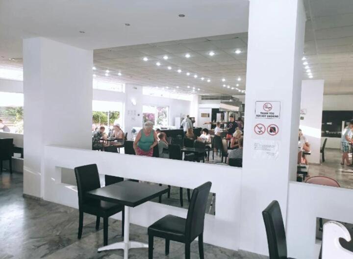Porto Plazza Hotel Herszonisszosz Kültér fotó