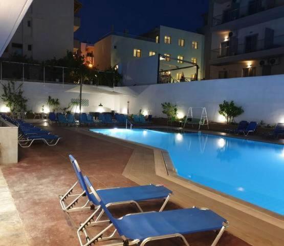 Porto Plazza Hotel Herszonisszosz Kültér fotó