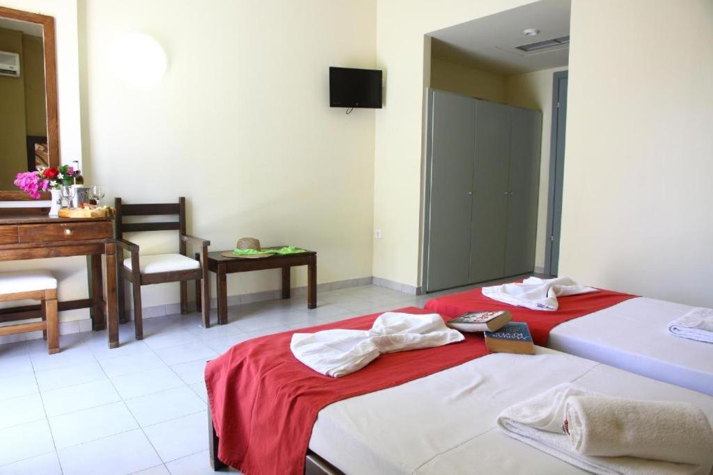 Porto Plazza Hotel Herszonisszosz Kültér fotó