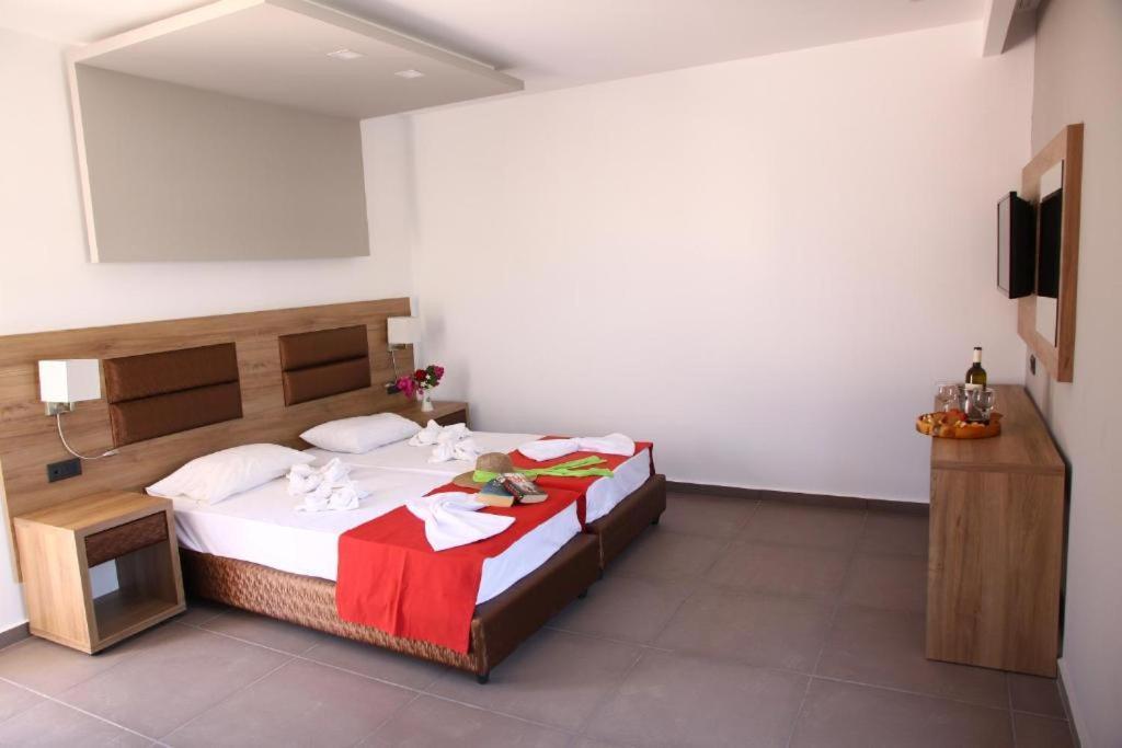 Porto Plazza Hotel Herszonisszosz Kültér fotó